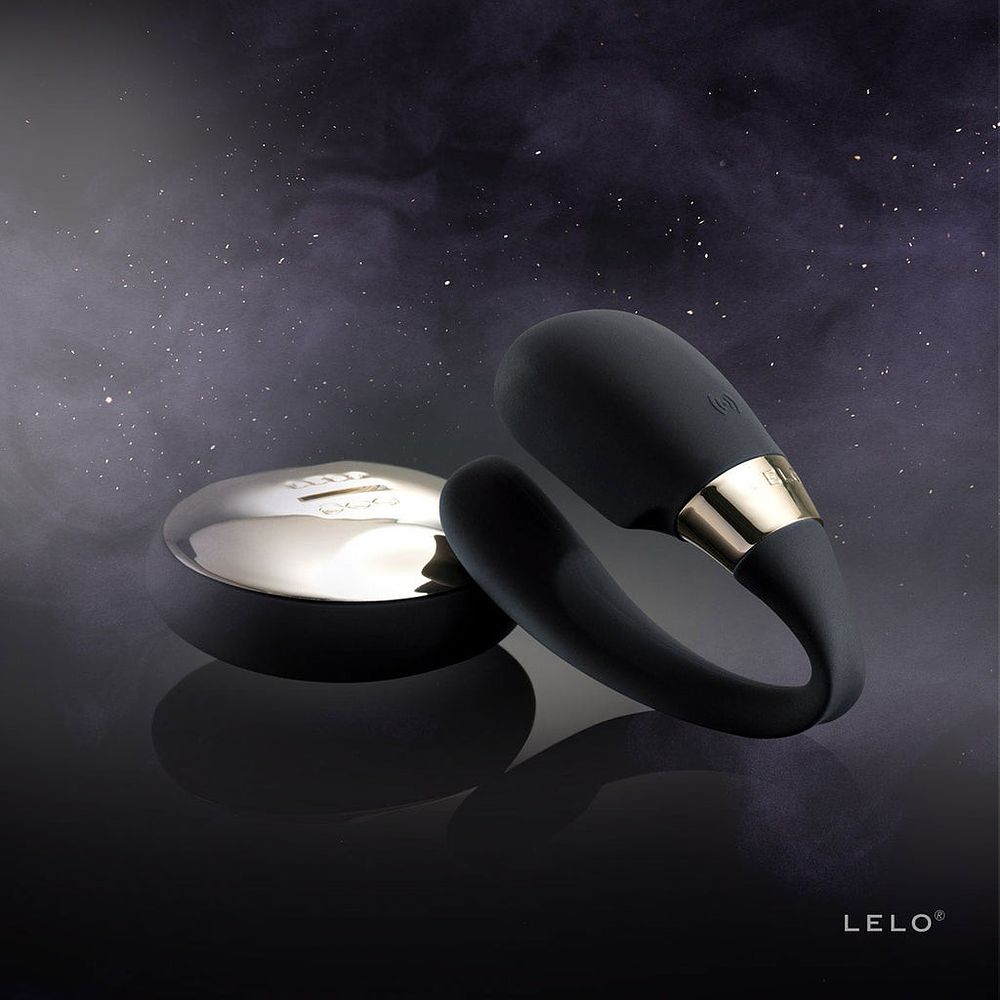 Lot 185: Lelo Tiani 2 - Cerise
