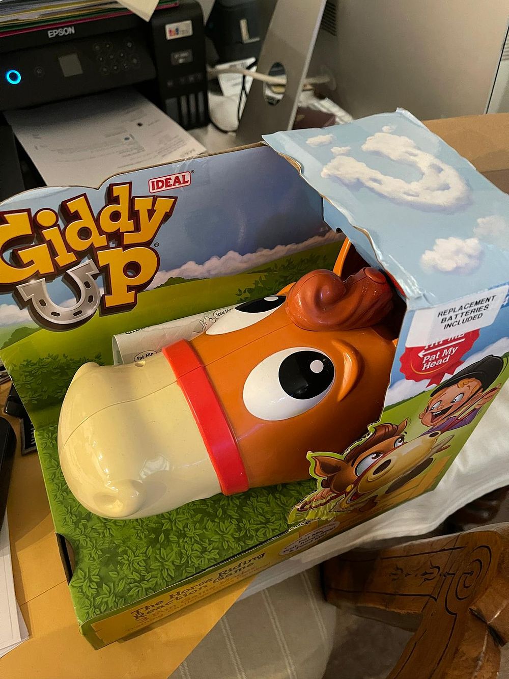 Lot 230: IDEAL Giddy Up Electronic Ride-On Horse Game Interactive Kids Toy