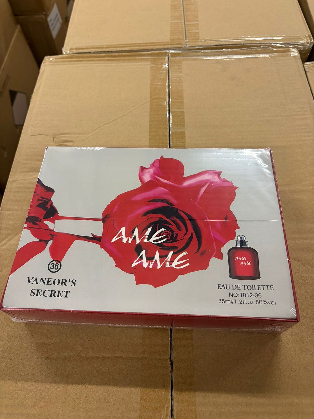 Lot 411: Vaneor’s Secret Ame Ame Eau De Toilette 35ml Gift Set – 20 Piece Box – Wholesale