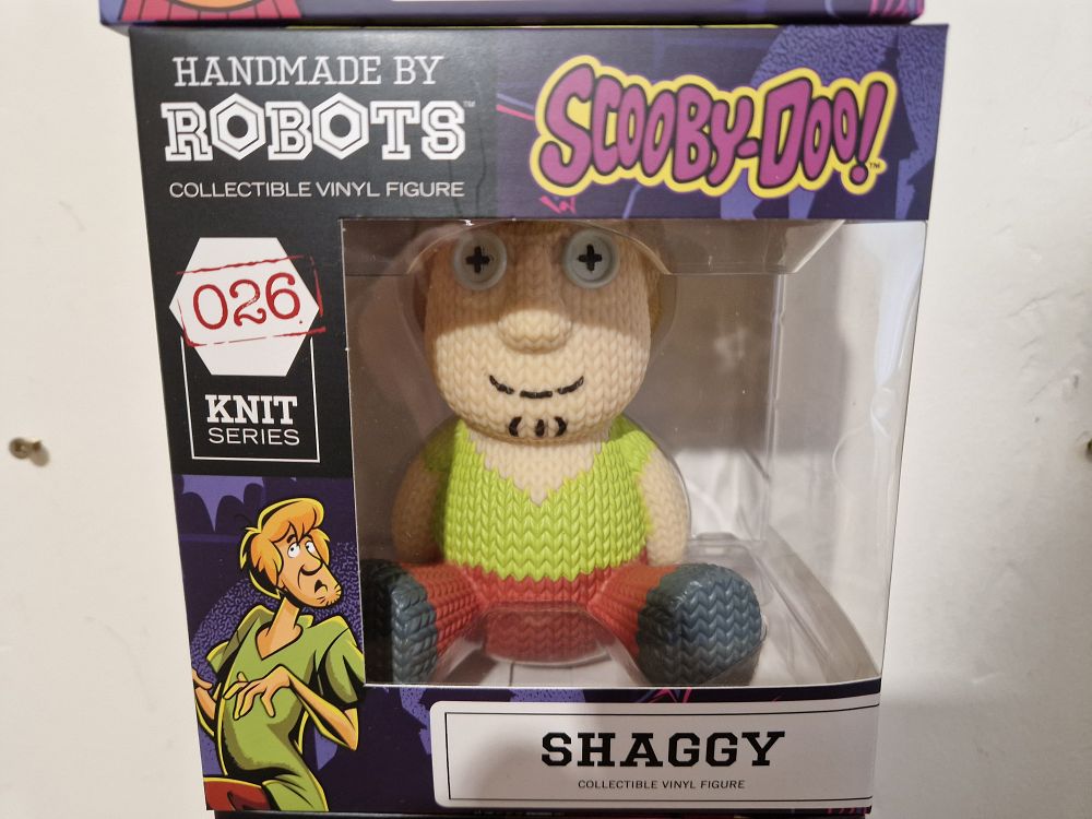 Lot 1243: Shaggy collectible vinyl figure from the Handmade by Robots ""Knit Series"".