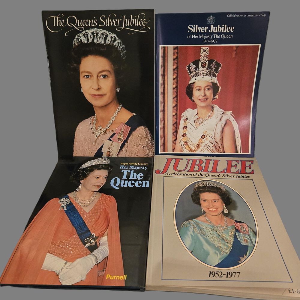 Lot 1263: A selection of memorabilia of Queen Elizabeth II’s Diamond Jubilee to include a pictorial souvenir p