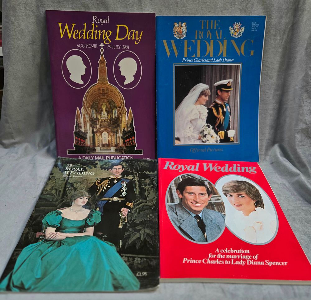 Lot 1280: The Royal Wedding of Prince Charles and Lady Diana - Four souvenir programmes of the Royal wedding