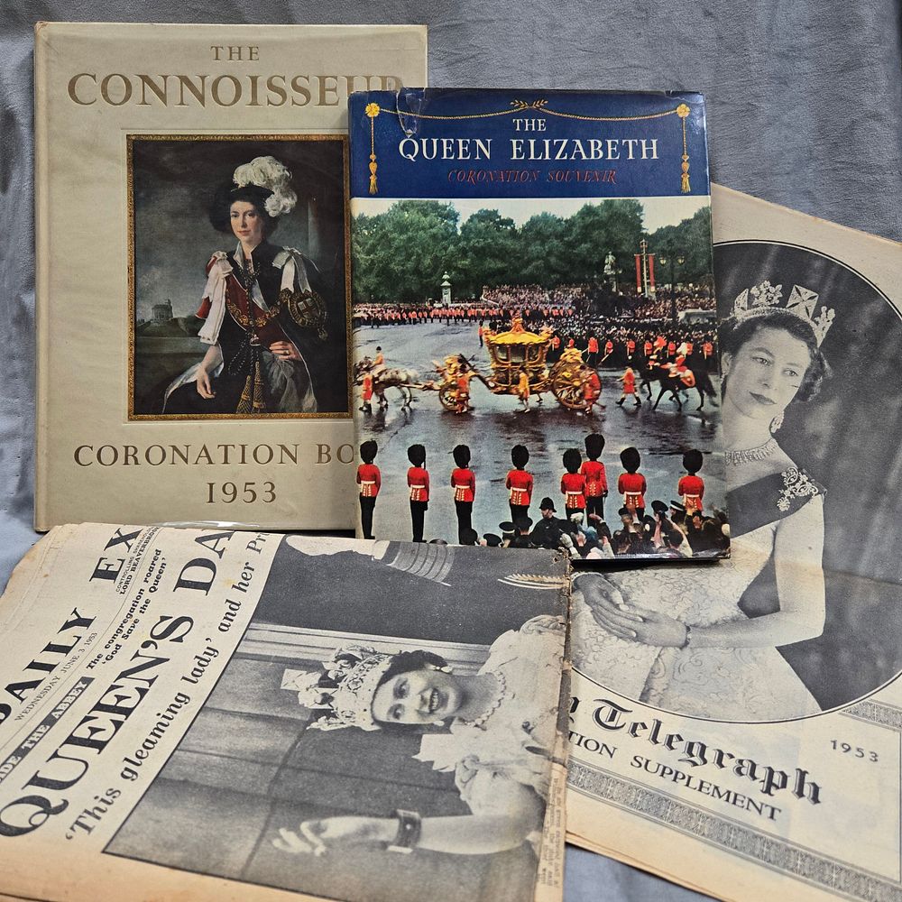 Lot 1292: The Coronation of Queen Elizabeth II - Coronation souvenirs - wedding day