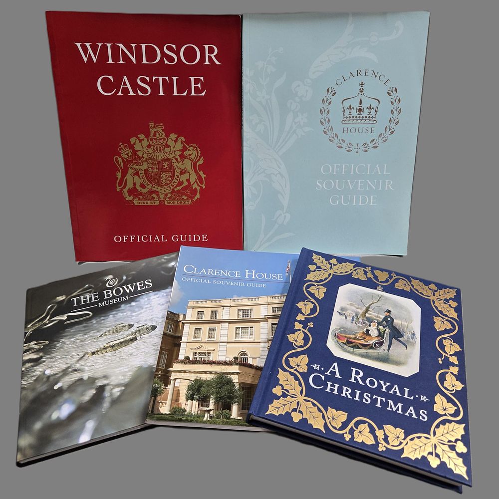 Lot 150: Royal buildings