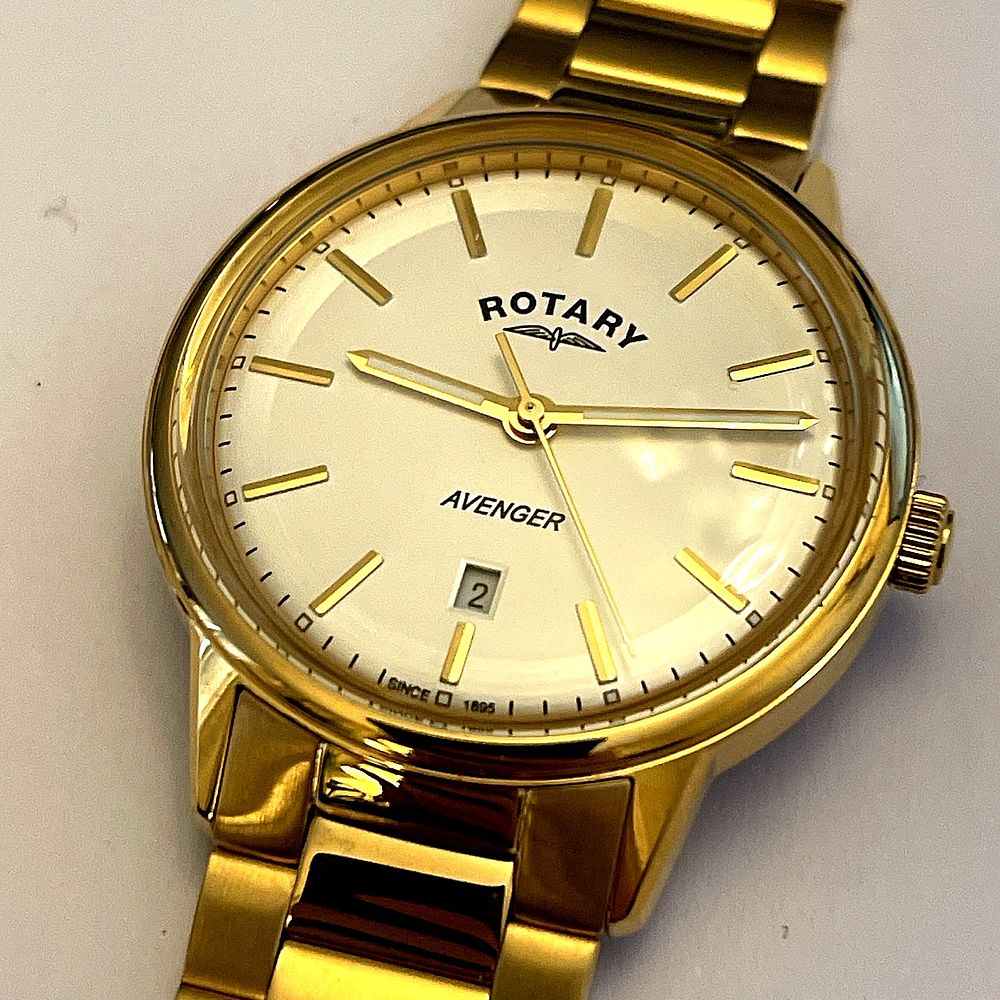 Lot 73: Rotary Avenger Gold Tone GB05343/02 Brand New With Sticker £179 RRP