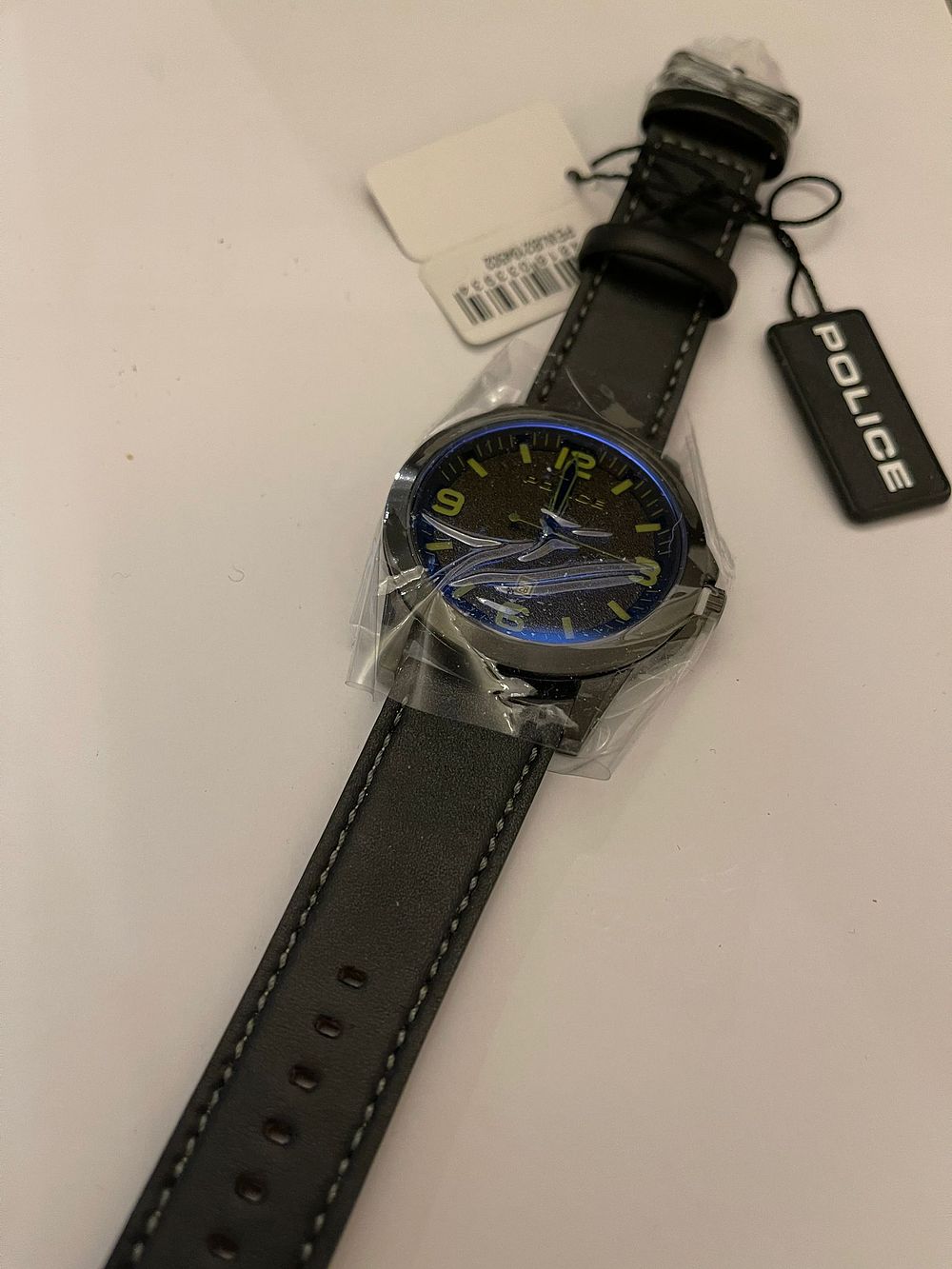 Lot 406: POLICE Blue Dial Wristwatch Stainless Steel Case Date Display New