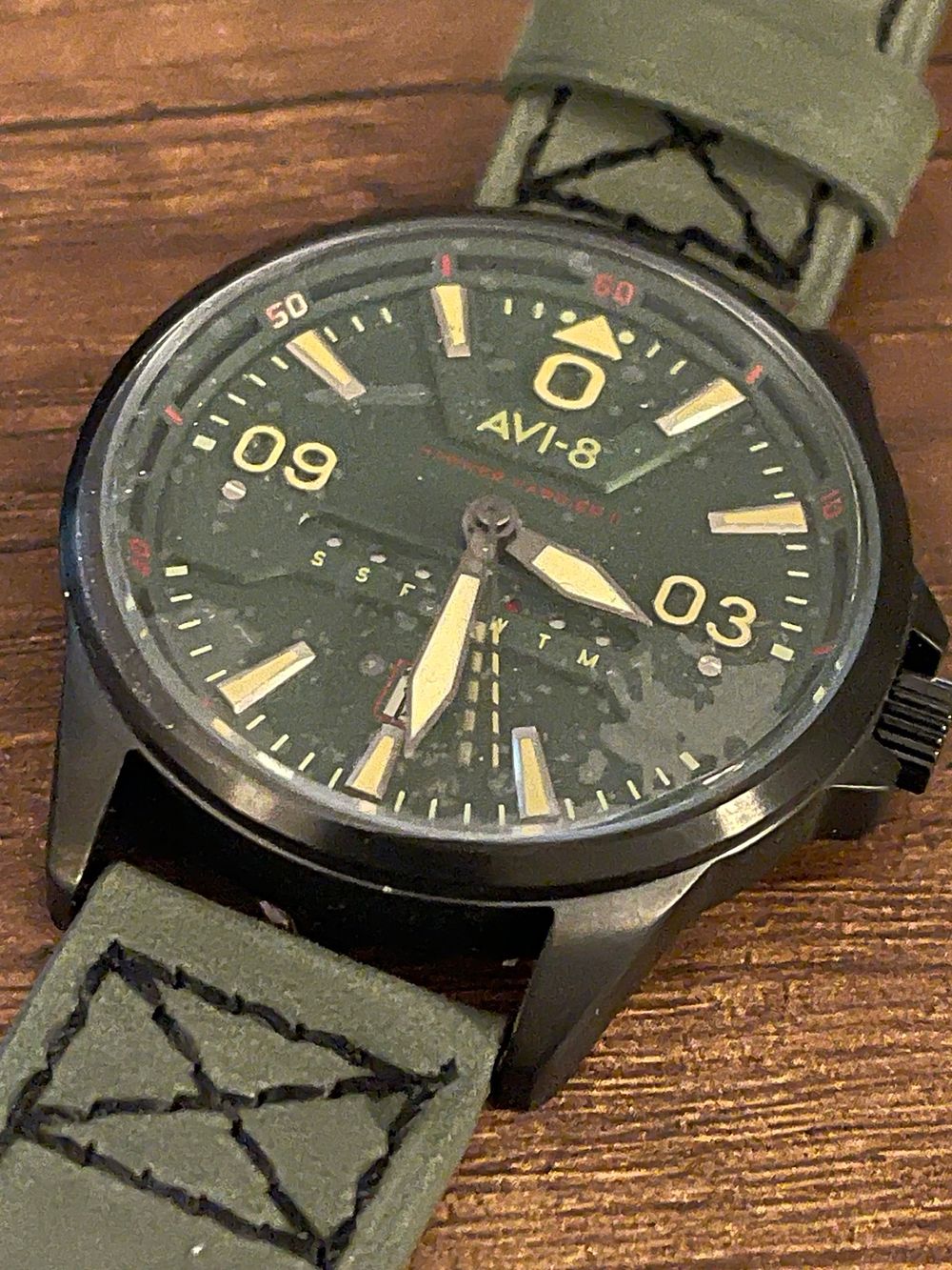 Lot 454: AVI-8 Hawker Hurricane II Aviation Watch AV-4011-0D Quartz Military Style Unused