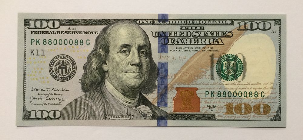 ארה״ב , שטר 100 דולר 2017 במצב חדש
מספר ראדר ודו ספרתי יפה. ארה״ב , שטר 100 דולר 2017 במצב חדש 