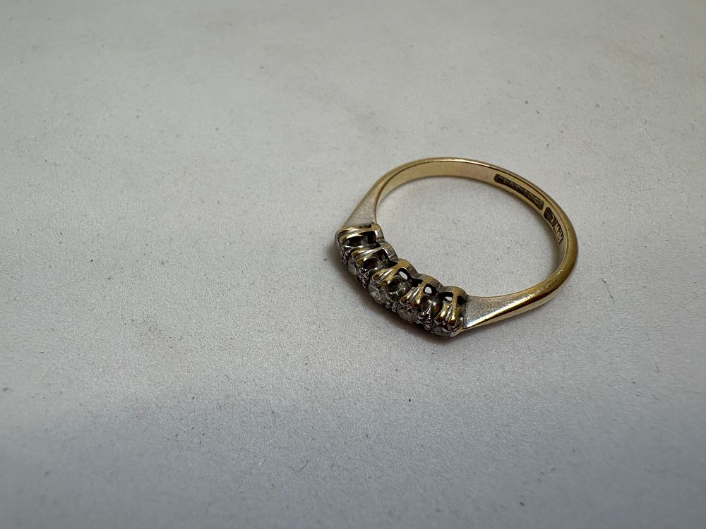 Online only Wednesday 7th October Second Chance Auction - Antiques, Jewellery, Militaria, Coins, Vinyl, Toys, Ceramics, Collectables