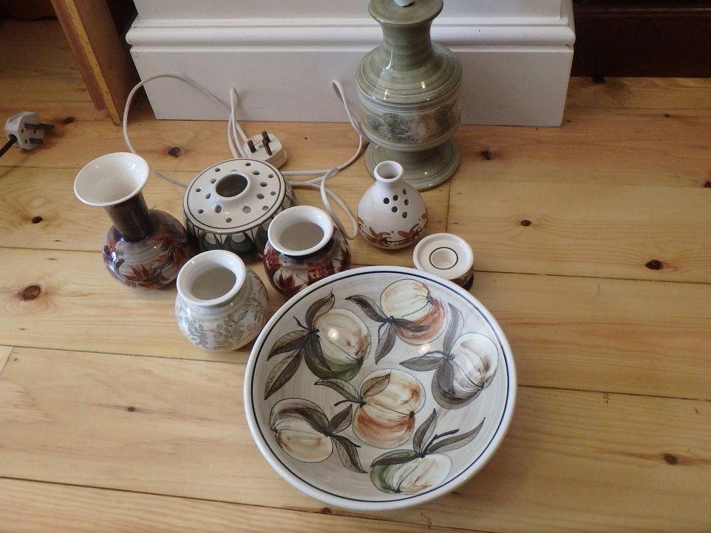 Lot 38: Nice Amount of Jersey Pottery