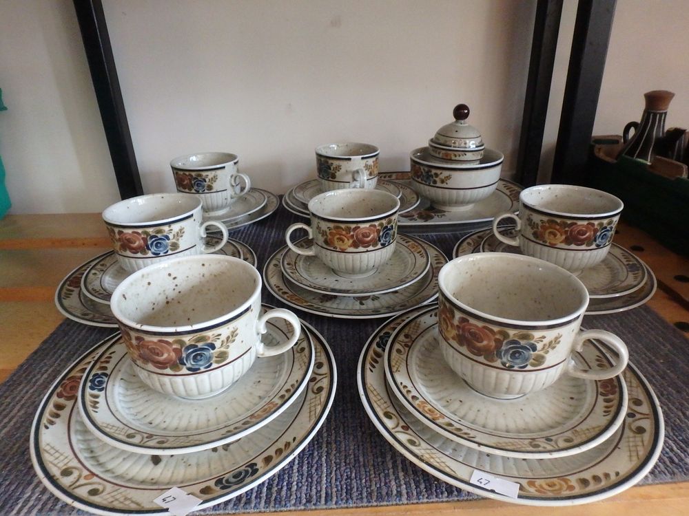 Lot 47: Osto Tea Set made in Germany