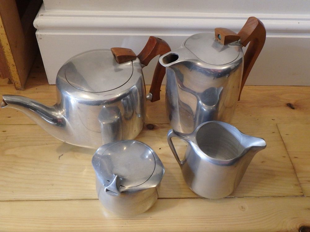 Lot 61: Picquot Ware Tea/Coffee Set
