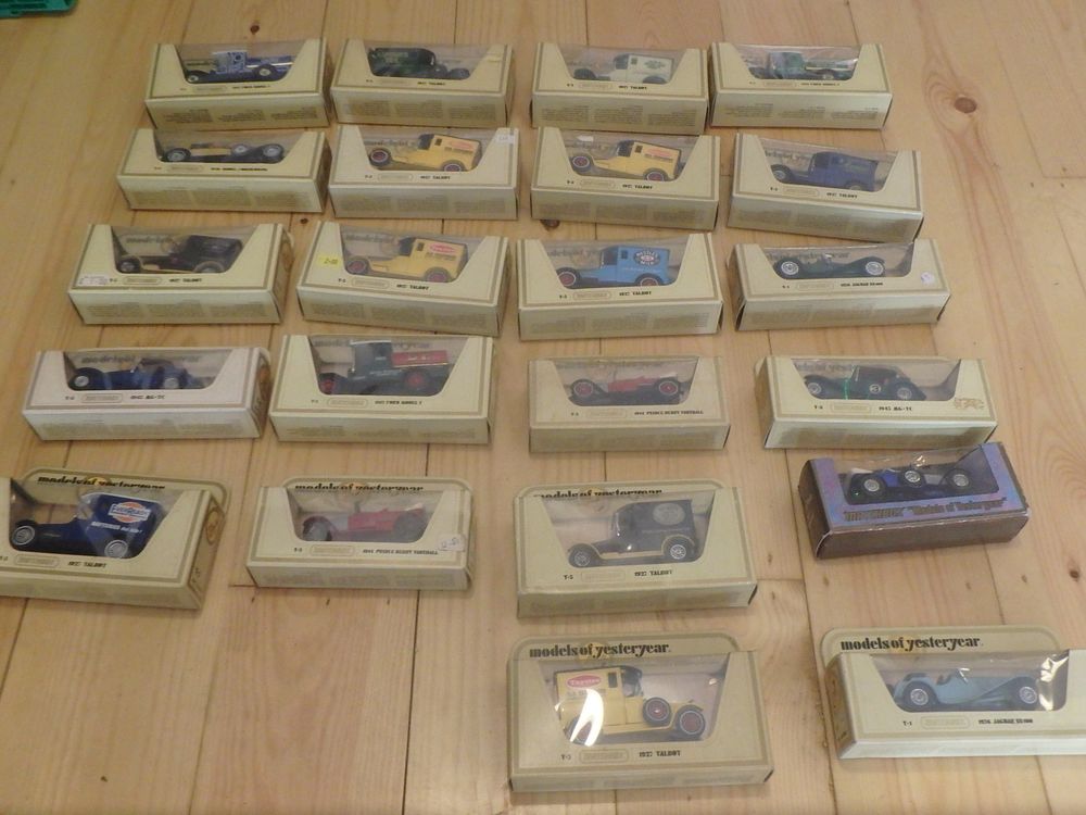 Lot 533: 22 Matchbox models of Yesteryears