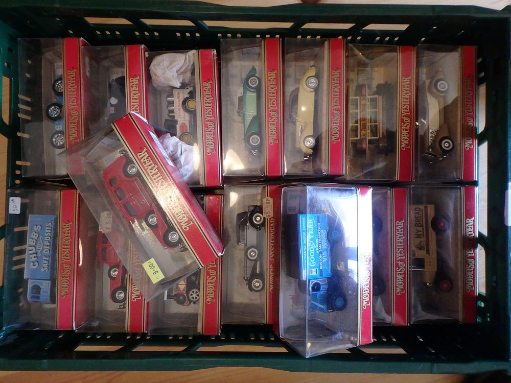 Lot 539: 15 matchbox models of Yesteryears