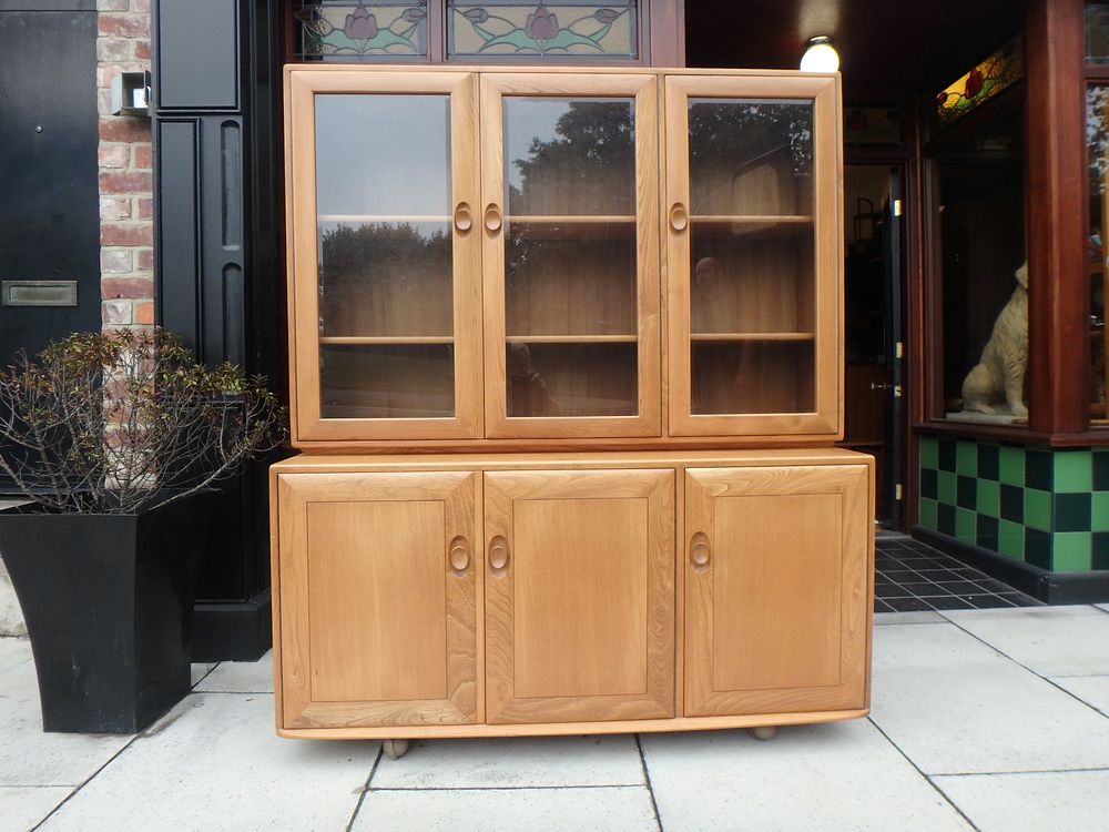 Lot 561: Mid-Century Ercol Windsor Display Cabinet
