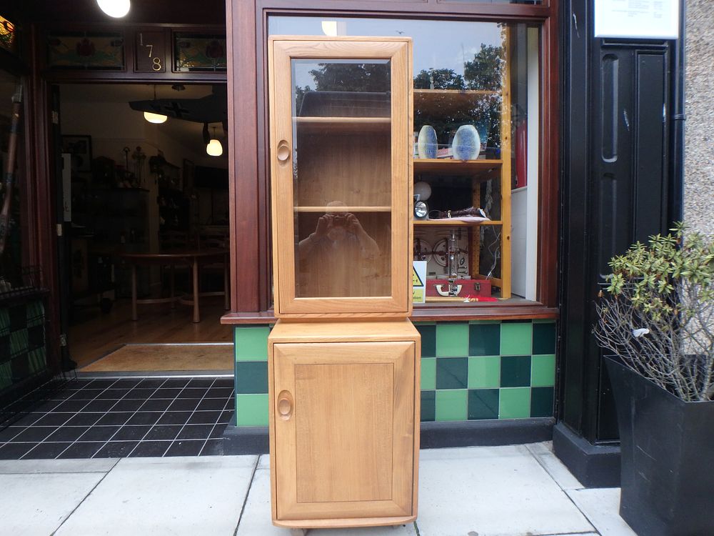 Lot 562: Mid-Century Ercol Windsor Display Cabinet