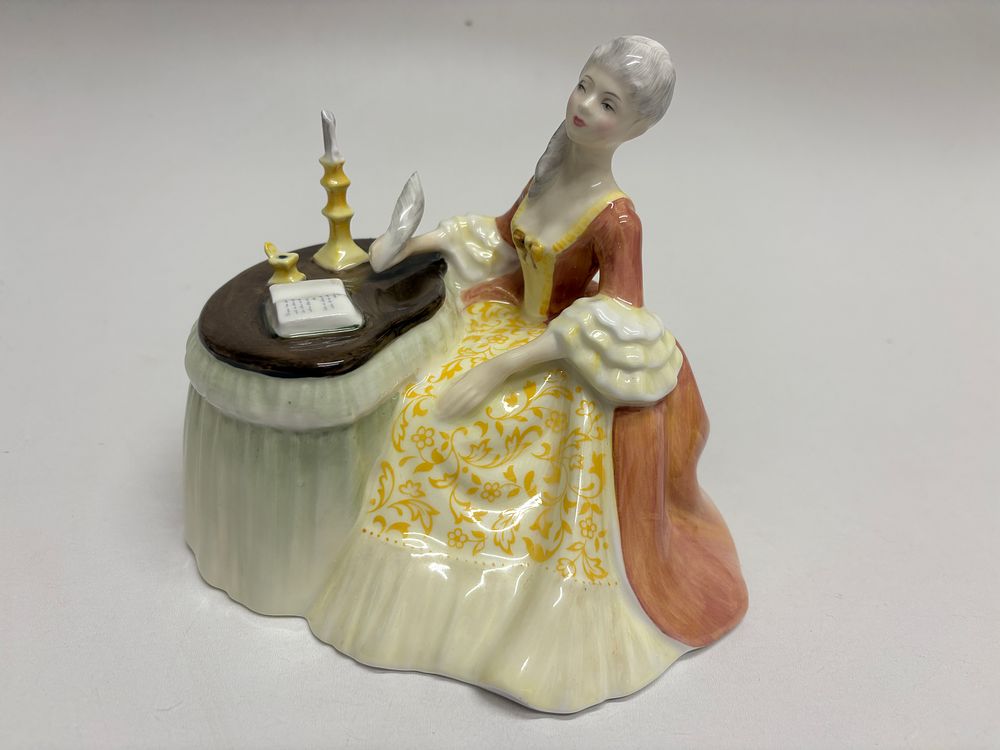 Lot 555: Royal Doulton 'Meditation' HN2330 Bone China Figurine
