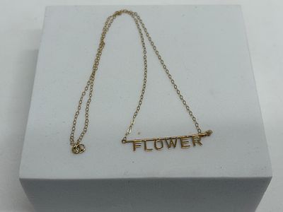 9ct gold "flower" necklet