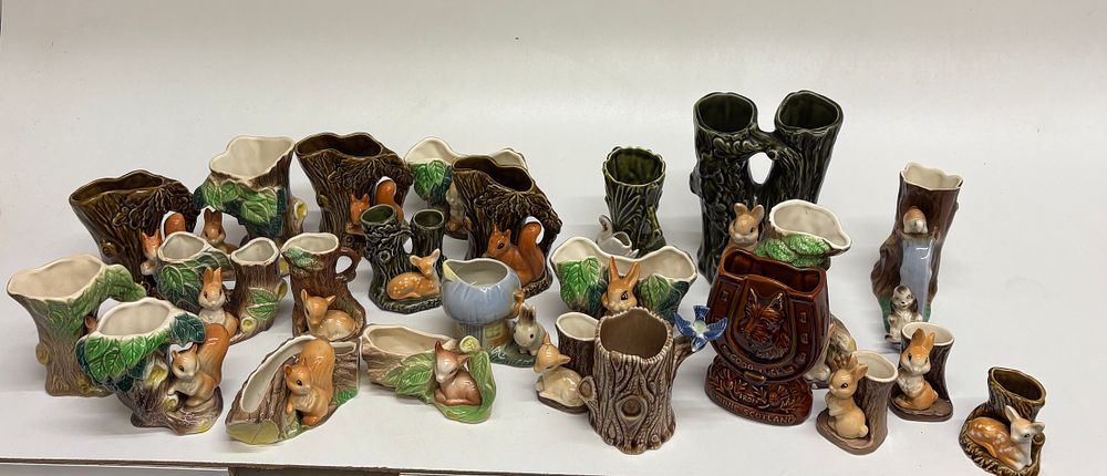 Lot 602: A Collection of Hornsea 'Fauna' and Sylvac Woodland Pottery