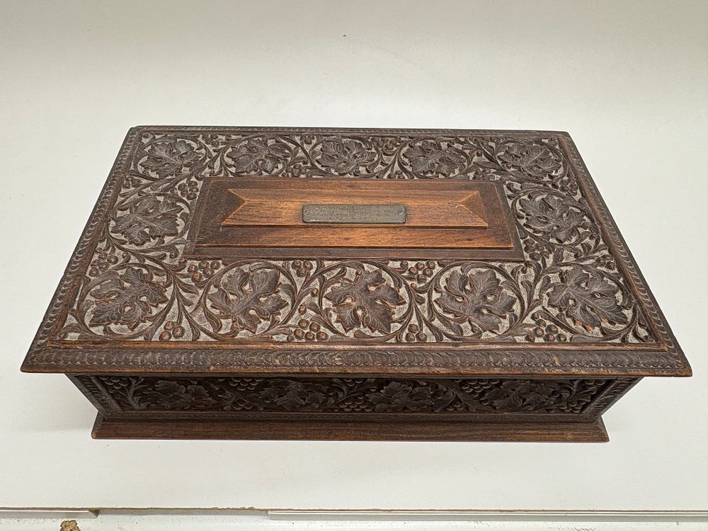 Lot 608: A Late 19th / Early 20th Century English Carved Wooden Presentation Box