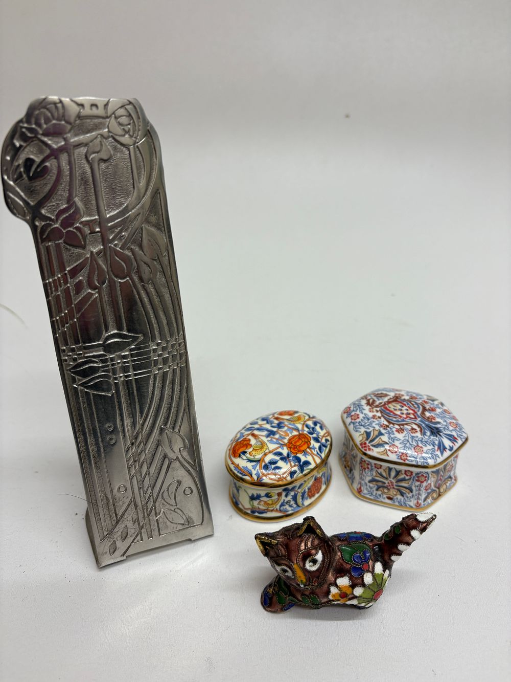 Lot 643: A Collection of Art Nouveau and Arts & Crafts Style Decorative Items, including a Charles Rennie Mackintosh Pewter Vase and William Morris Trinket Boxes