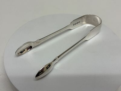 Victorian Sterling Silver Sugar Tongs Attributed to Charles Boyton, London 1837. A single pair 