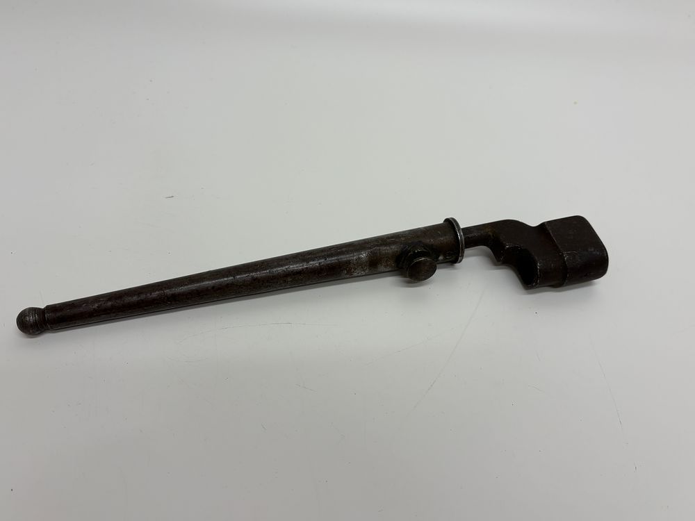 Lot 664: British No. 4 Mk II Spike Bayonet with Scabbard