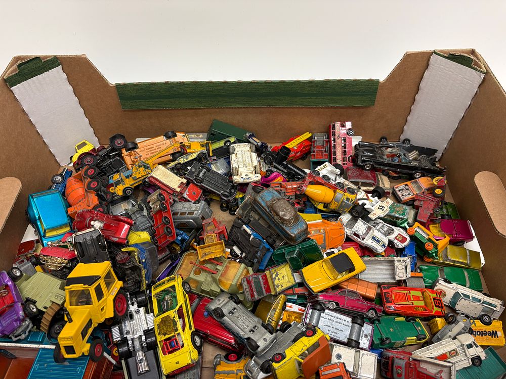 Lot 670: A Collection of Vintage Matchbox, Hot Wheels, and Other Die-Cast Toy Vehicles