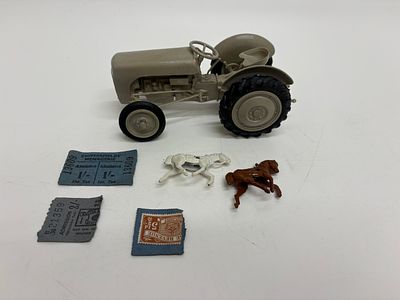 An Airfix Ferguson TE20 Model Tractor and a Collection of Associated Items. An Airfix Ferguson 