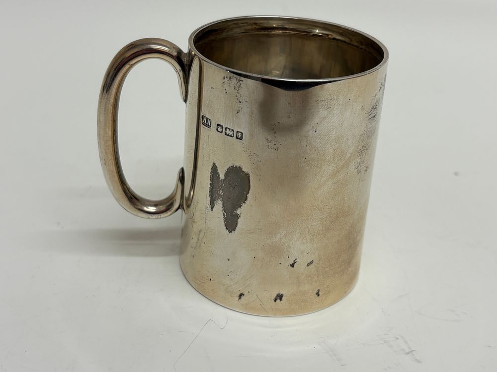 Lot 214: Sterling Silver Mug, Edwardian Atkin Brothers 103g