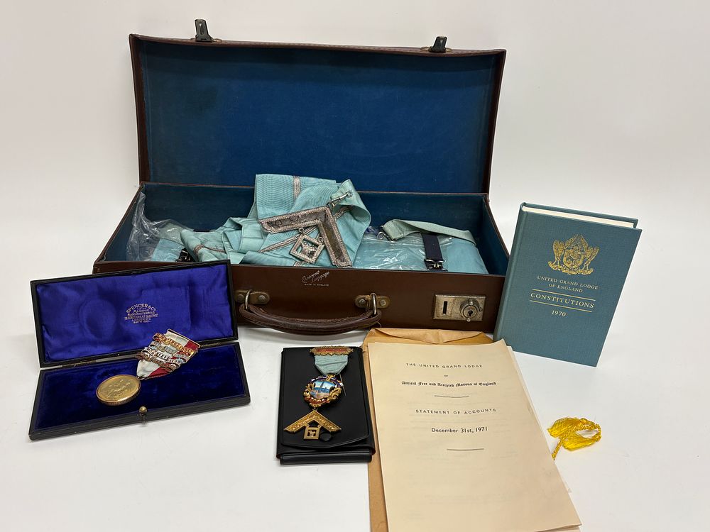 Lot 220: UK, Masonic Regalia and Honours Collection including 15ct Gold Jewel, Mid-20th Century 18 Carot Gold