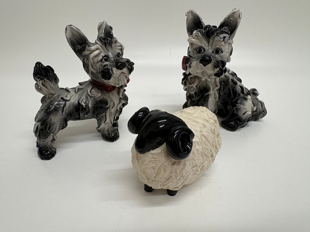 Lot 634: A Trio of Italian Spaghetti Ware Ceramic Figurines comprising Two Terriers and a Ram