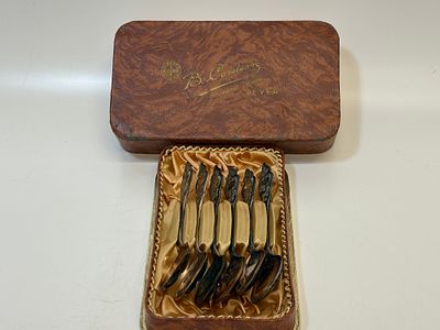 A set of six German .800 silver teaspoons by Wilhelm Binder 107g gross. A set of six German .800 