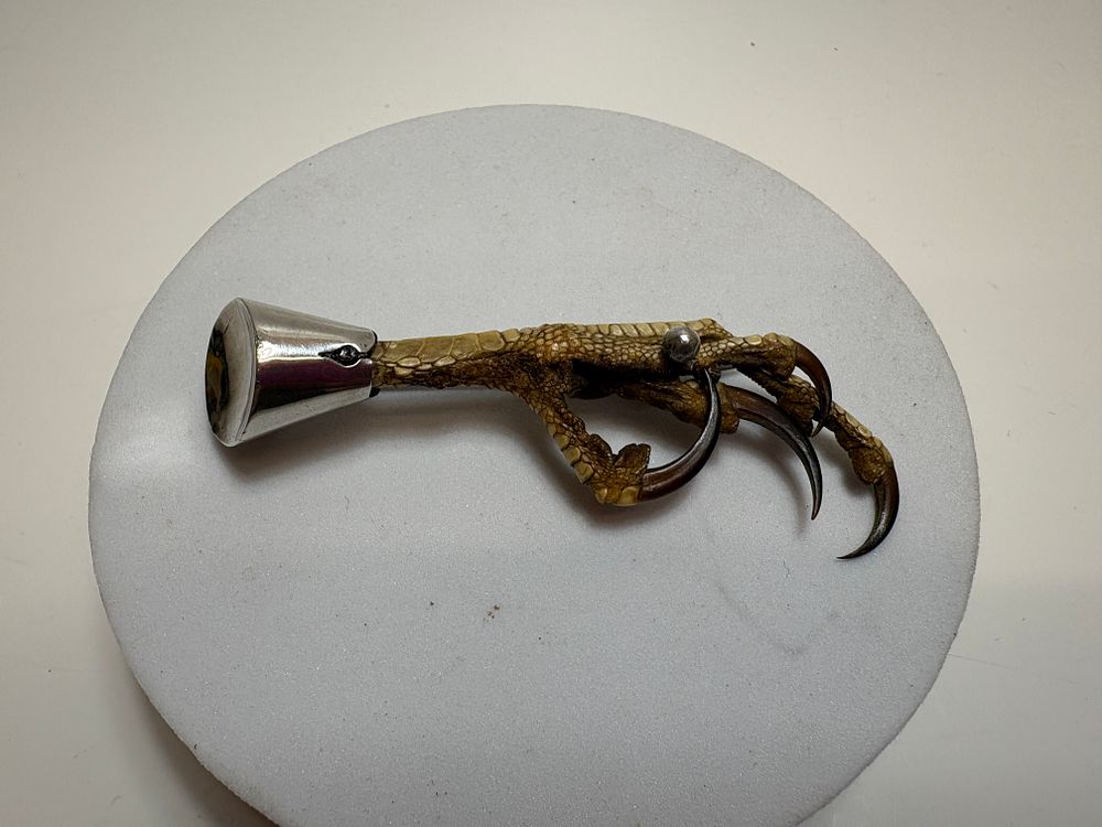 Lot 1c: Scottish Grouse Foot Brooch in Silver Mount