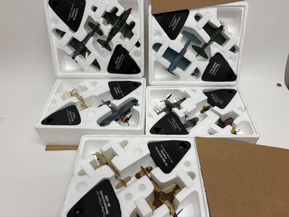 Lot 554: A Collection of Ten Atlas Editions Battle Airplanes Model Aircraft in Original Boxes