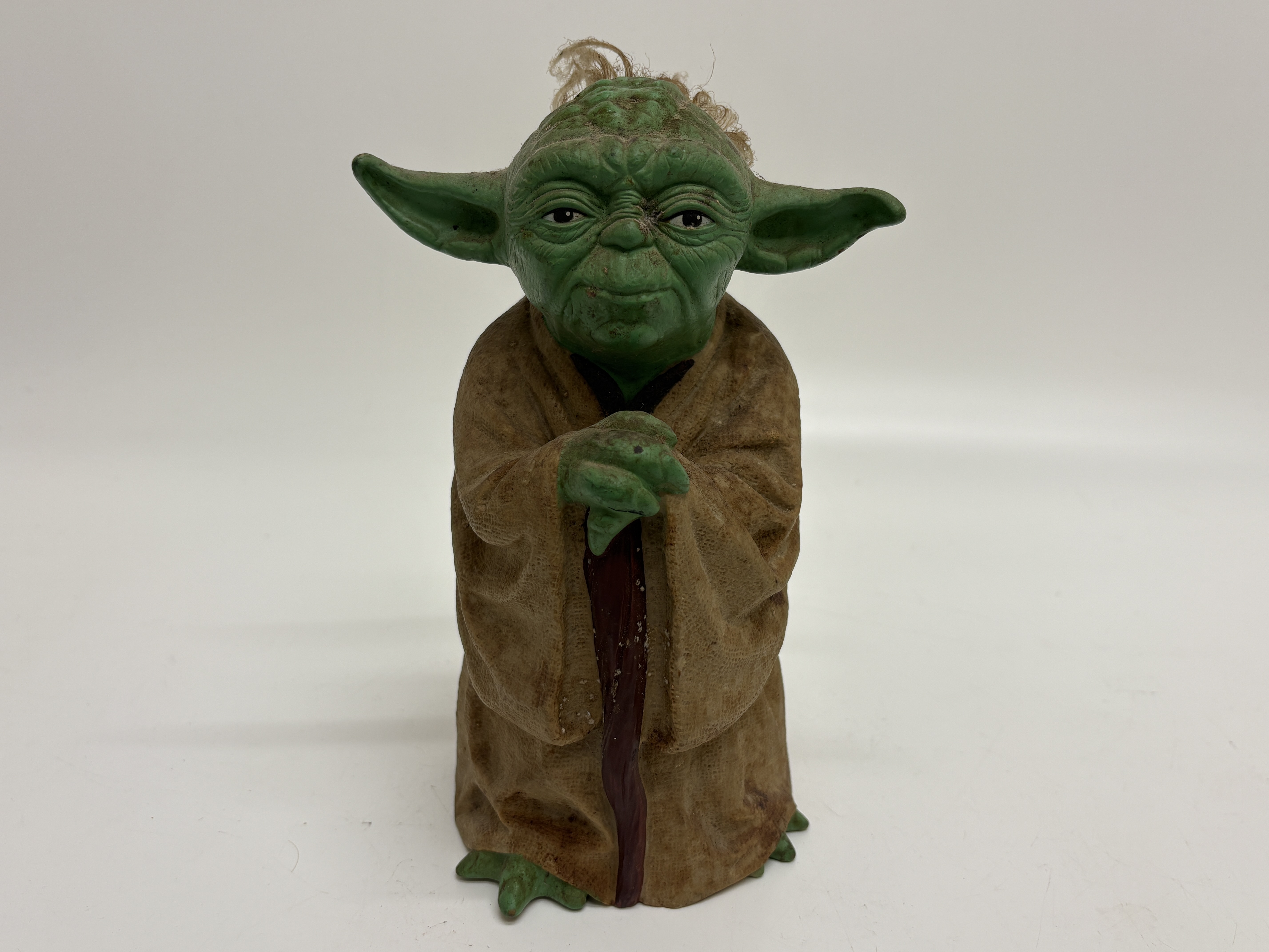 Kenner Star Wars The Empire Strikes Back Yoda Hand Puppet 1981