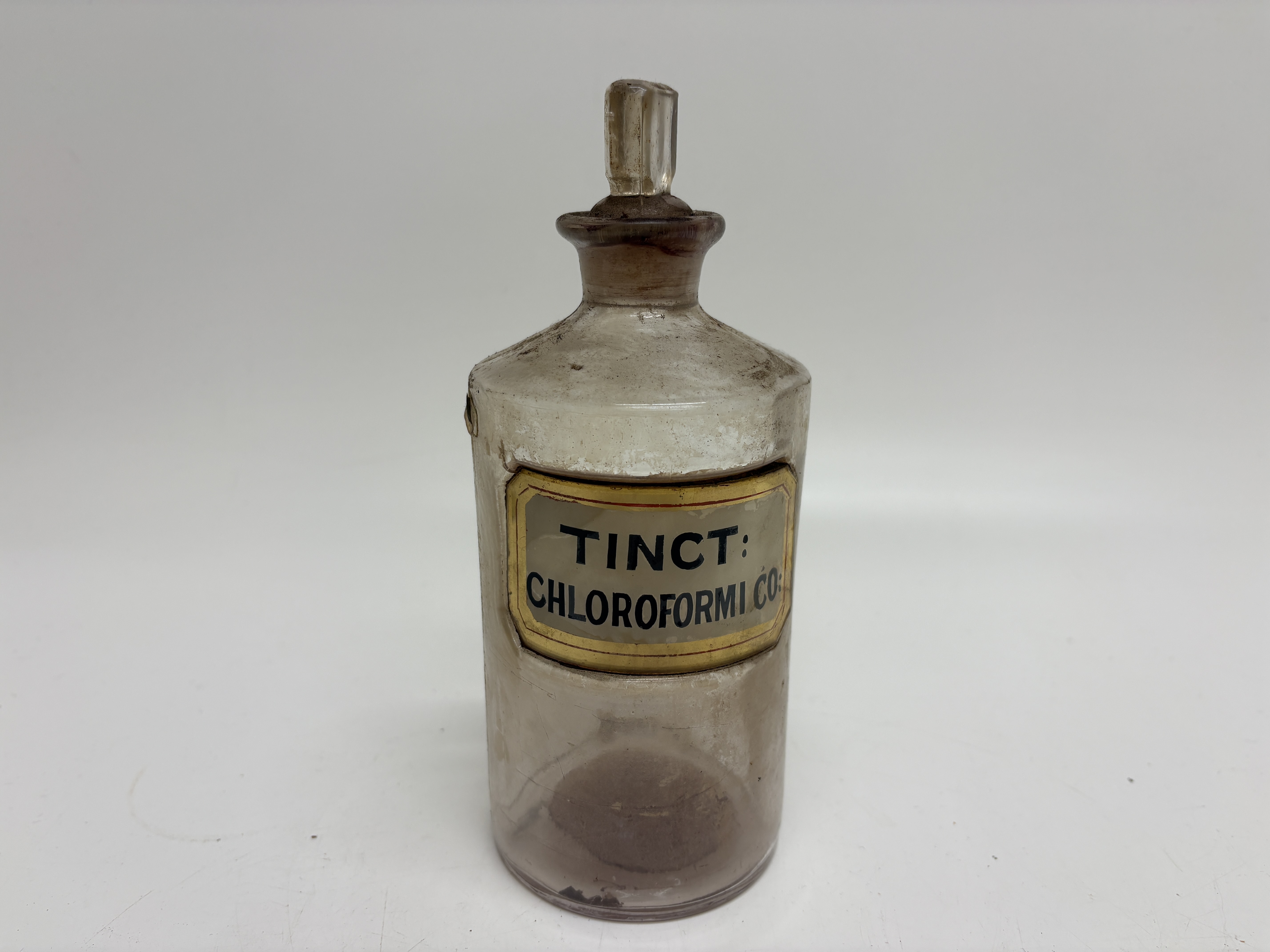 Antique Amethyst Glass Pharmaceutical Shop Round with Vitrified Label for Tincture of Chloroform