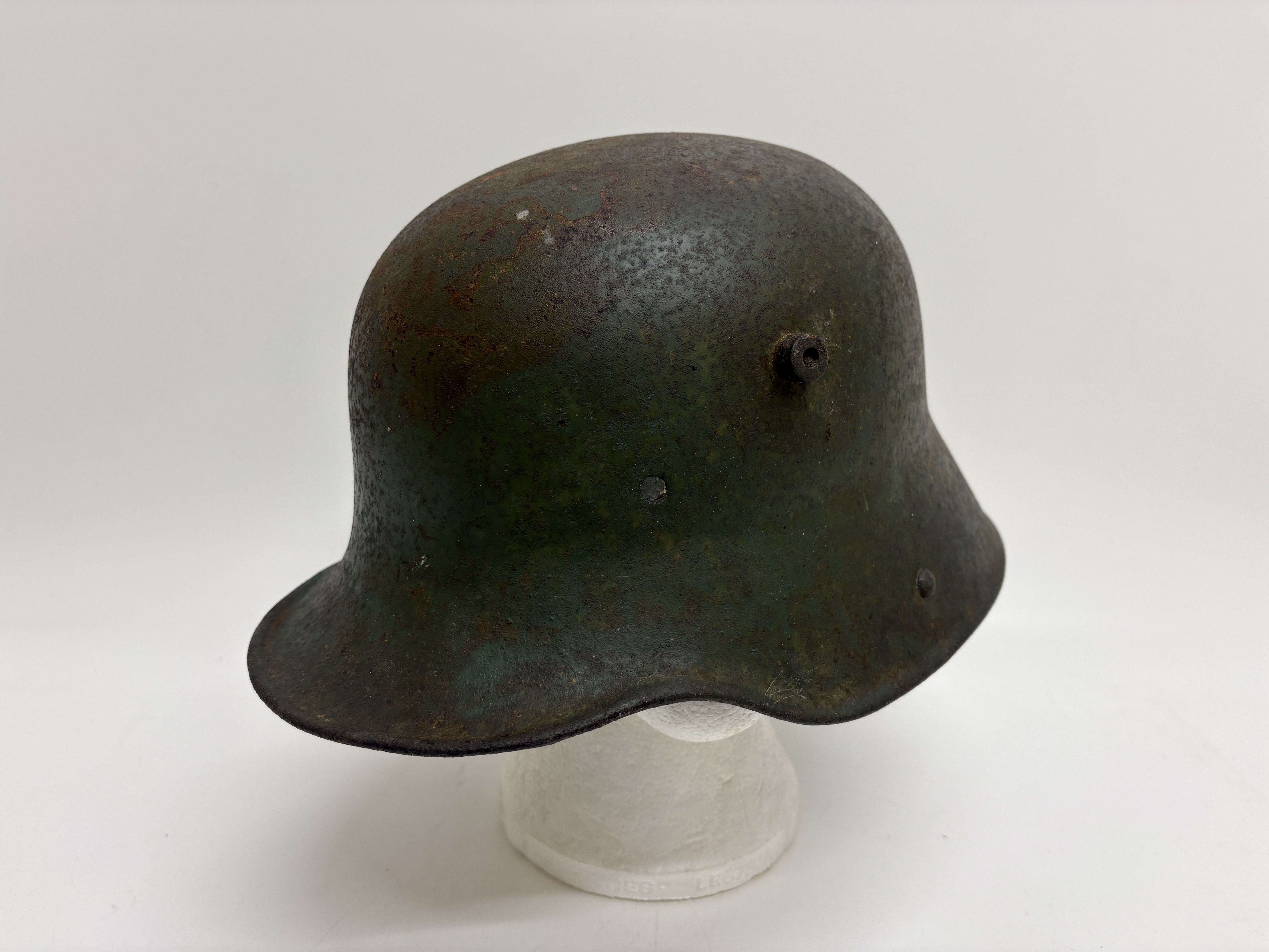 Attributed to an Imperial German WWI M16 Stahlhelm Steel Helmet Eisenhüttenwerke Thale ET64