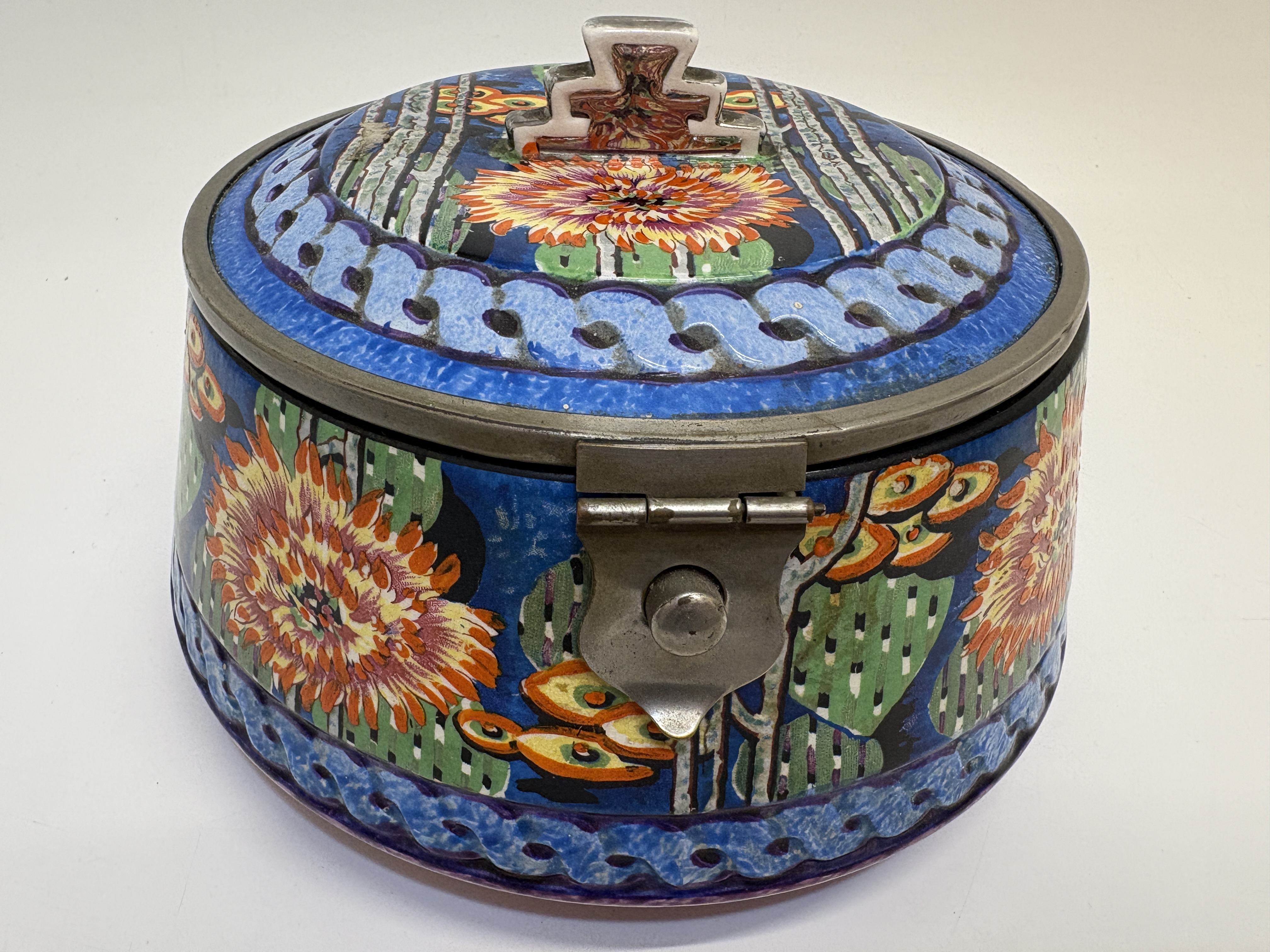 An English Art Deco hand-painted earthenware circular sewing box 22x14cm WH
