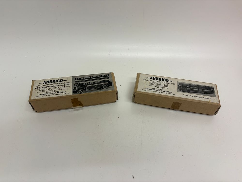 Lot 546: A Pair of Anbrico Scale Models Cast Metal Road Transport Vehicle Kits