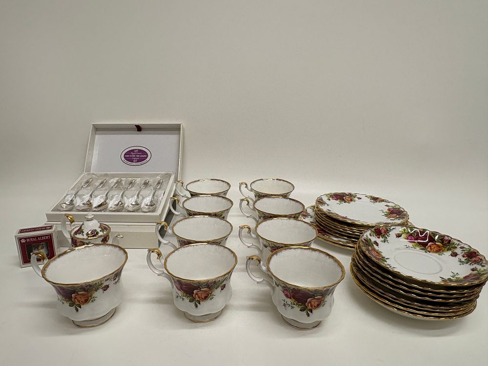 Lot 736: A Collection of Royal Albert Old Country Roses Pattern Fine Bone China Tea Wares and a Boxed Set of Royale County Cutlery