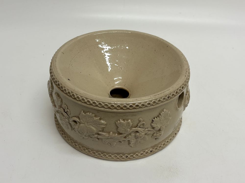 Lot 690: A J.G. Hawley Bristol sprigged stoneware spittoon