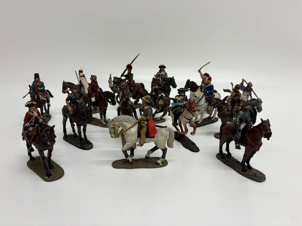 Lot 643: A Collection of Fourteen Del Prado Hand-Painted Cavalry Miniature Figures