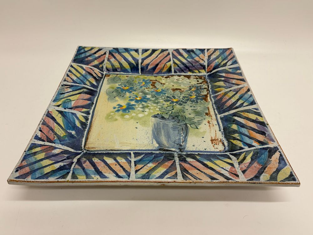 Lot 552: A large square Pål studio pottery footed dish 35x35cm