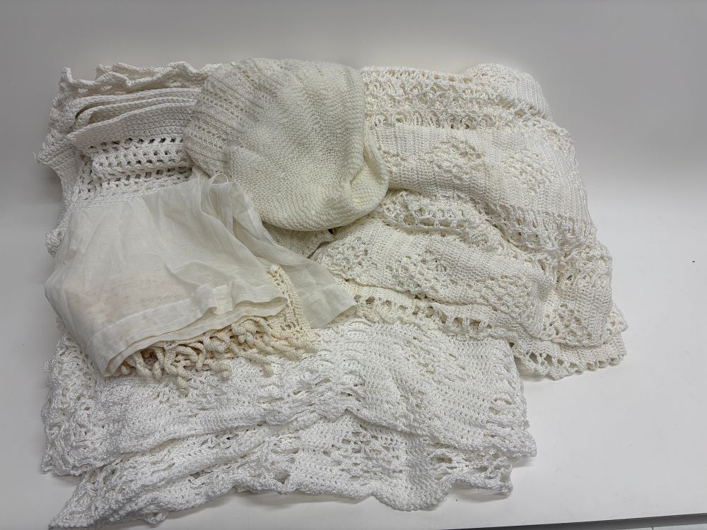 Lot 548: A Collection of Vintage Handmade White Textiles