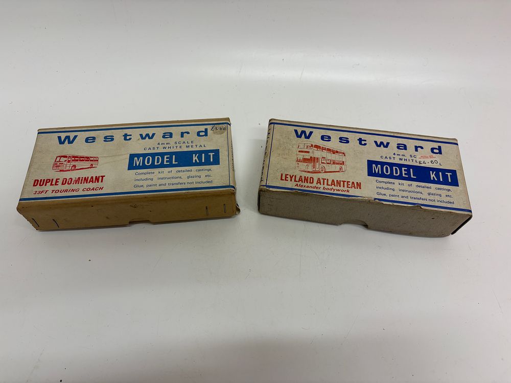 Lot 544: A Pair of Westward 4mm Scale Cast White Metal Model Bus Kits