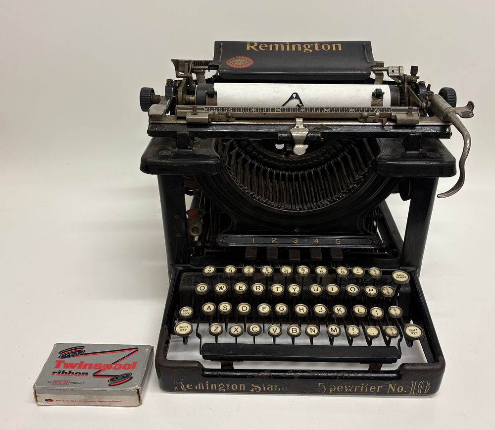 Lot 301: A Remington Standard Typewriter No. 10 and an NCR Twinspool Ribbon Box