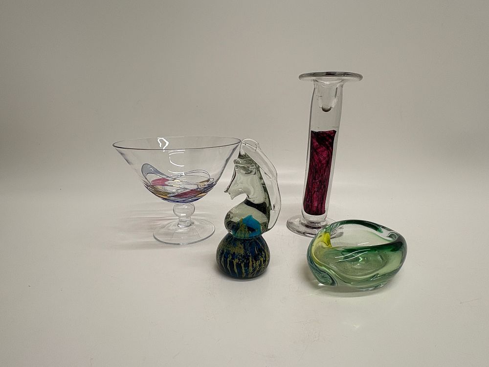 Lot 362: A Collection of Four Assorted Art Glass Pieces