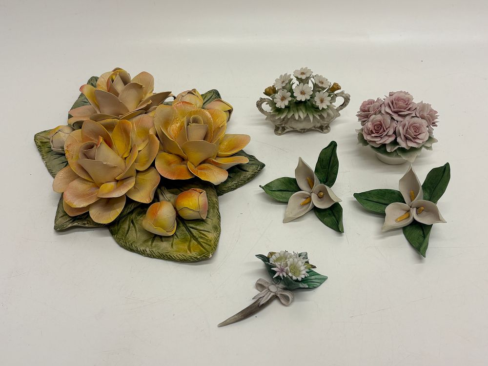 Lot 367: A Collection of Ceramic and Porcelain Floral Ornaments