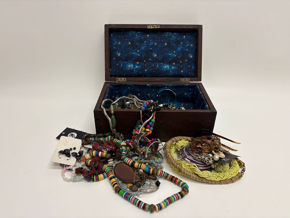 Lot 476: A Collection of Assorted Costume Jewellery and an Antique Wooden Box